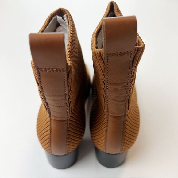Everlane The Glove Boot Toffee Rib Knit Ankle Sock ReKnit Block Heel Sz 5.5 New - Picture 11 of 17